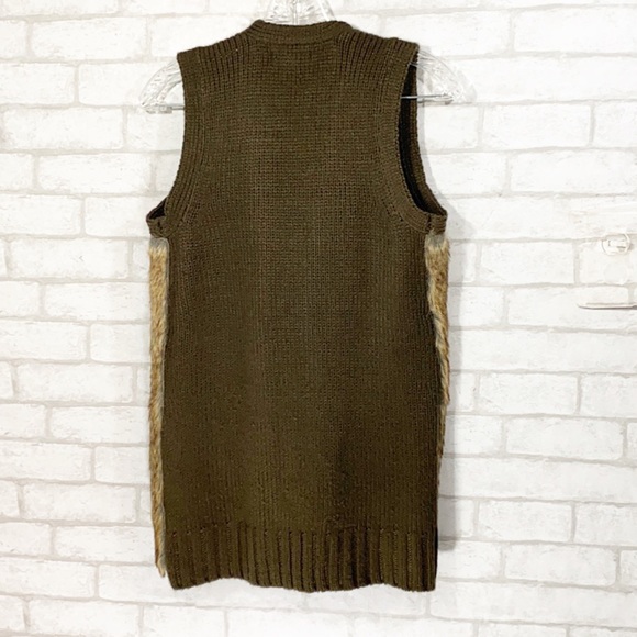 Ariat faux fur knit open vest size XS - Picture 9 of 12